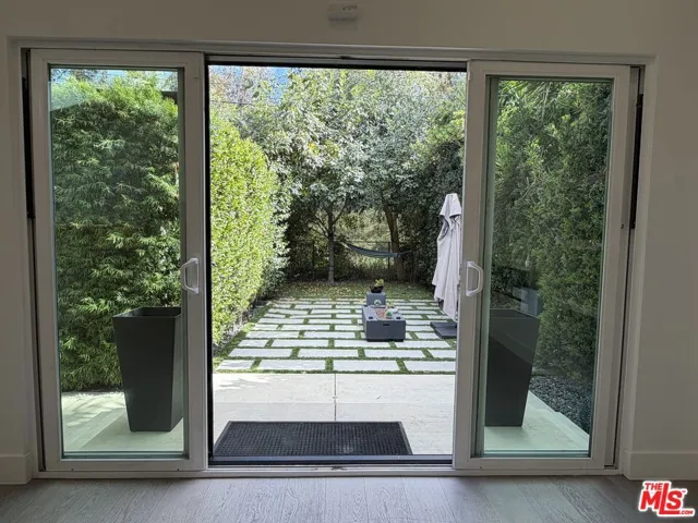 15122 Morrison Street, Sherman Oaks, California 91403
