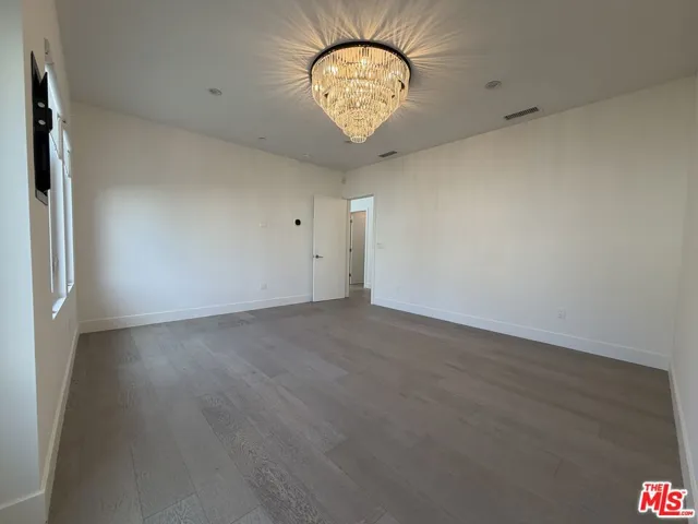 15122 Morrison Street, Sherman Oaks, California 91403