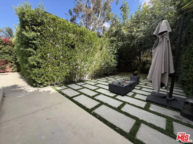 15122 Morrison Street, Sherman Oaks, California 91403