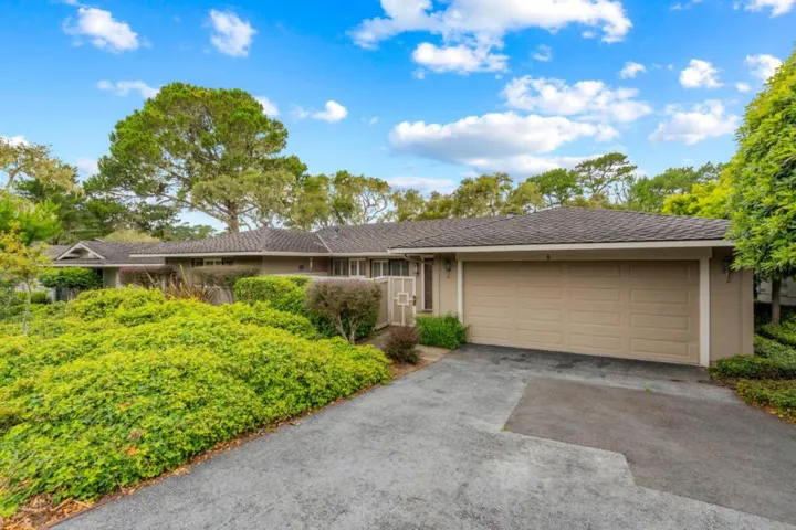 8 Country Club, Pacific Grove, California 93950