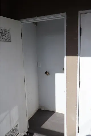 In Unit laundry on balcony