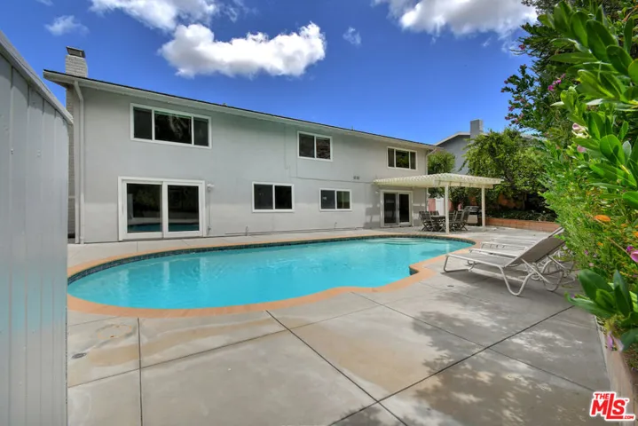 6041 Ellenview Avenue, Woodland Hills, California 91367