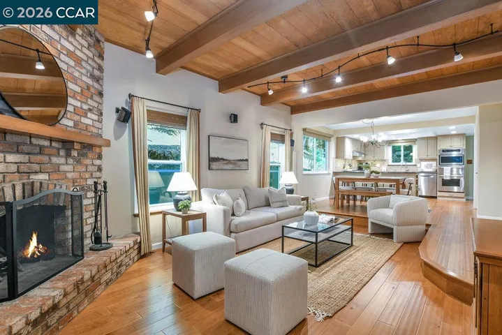 261 Appalachian Drive, Martinez, California 94553-6265
