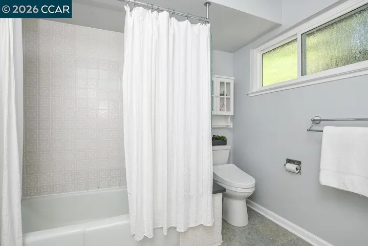 261 Appalachian Drive, Martinez, California 94553-6265