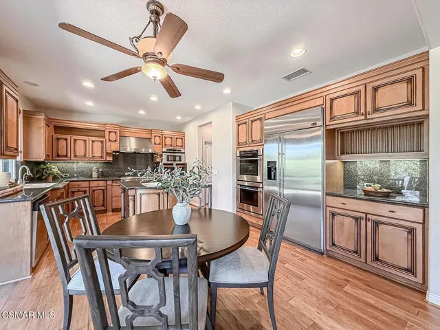 eFamily and Kitchen6
