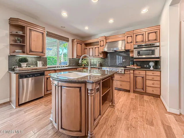 eFamily and Kitchen8