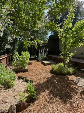 111 Greenview Drive, Boulder Creek, California 95006