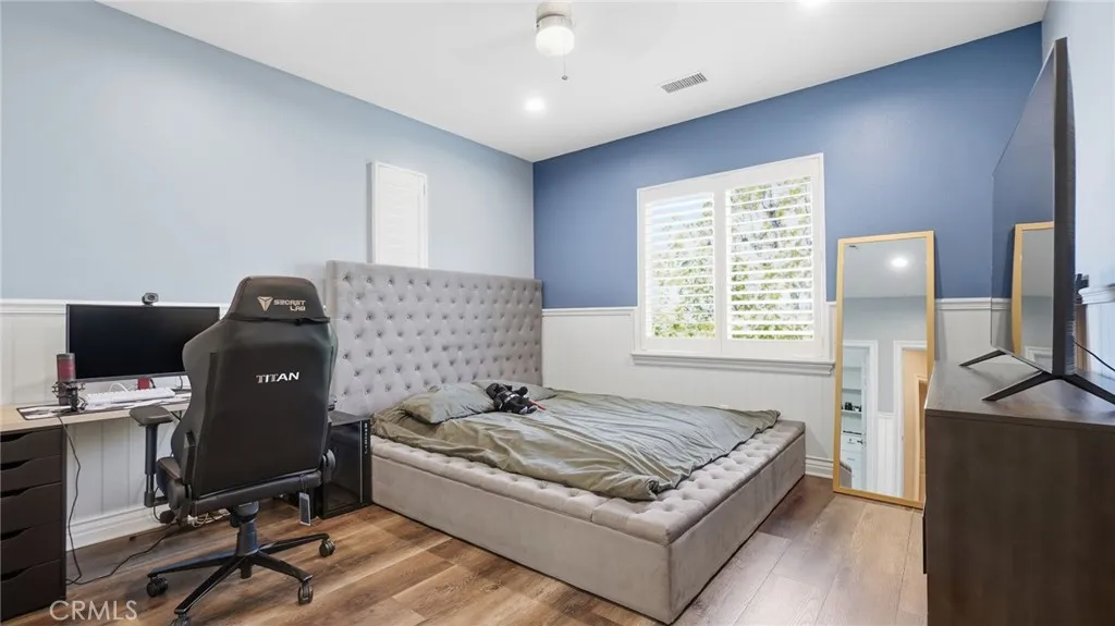 Room 4
