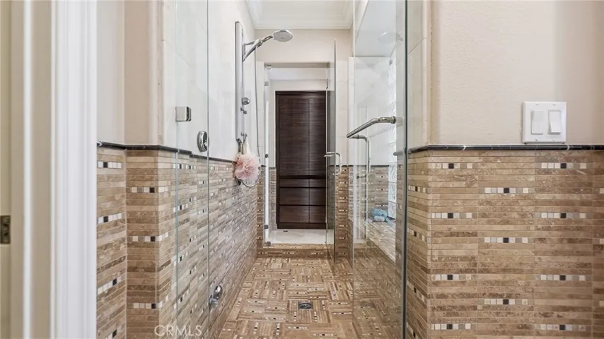 Master shower
