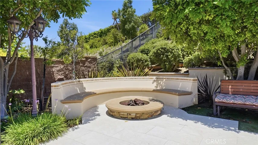 Outdoor Fire Pit