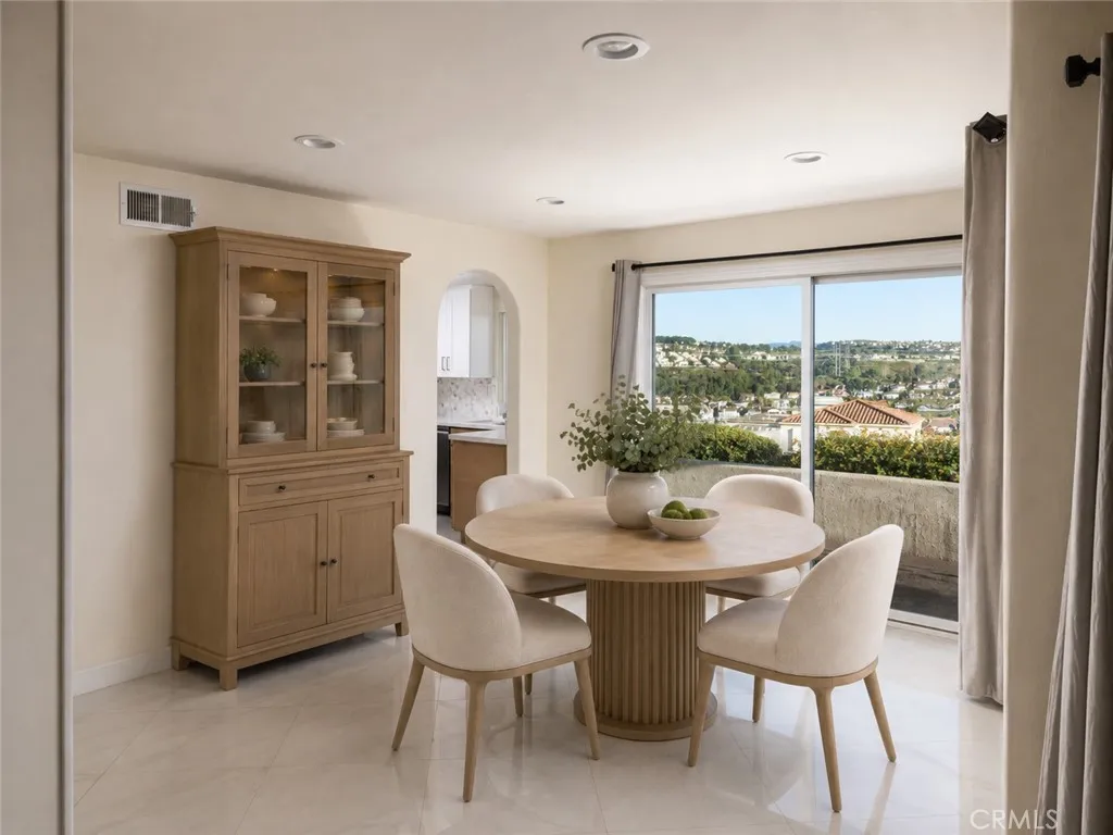 Dining Area. Digitally enhanced and virtually staged​​‌​​​​‌​​‌‌​​‌​​​‌‌​​​‌​​‌‌​​‌‌​​‌‌​​​​ furniture.