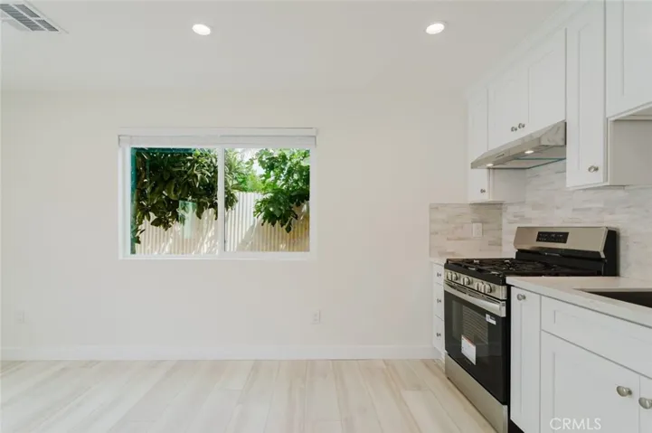 1232 Allen Avenue, Glendale, California 91201