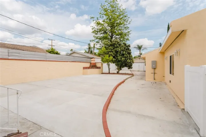 1232 Allen Avenue, Glendale, California 91201