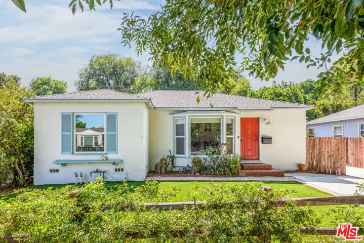 6601 Rubio Avenue, Lake Balboa, California 91406