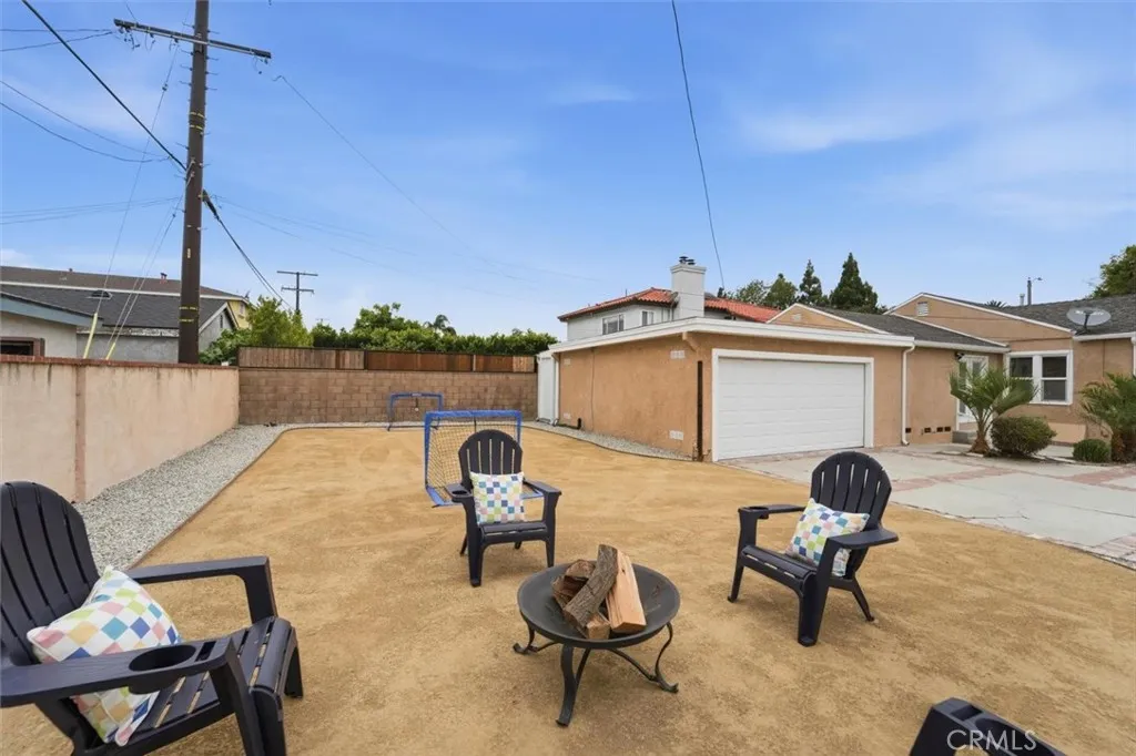 11937 S La Cienega, Hawthorne, California 90250 — photo 5
