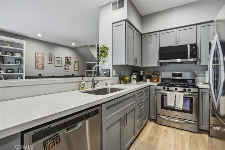 4771 Justin Court, Moorpark, California 93021