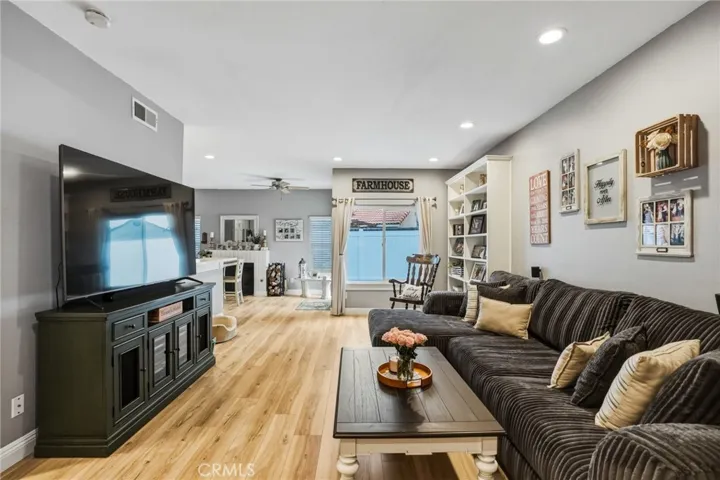 4771 Justin Court, Moorpark, California 93021