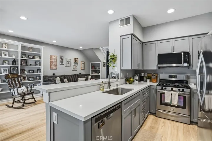 4771 Justin Court, Moorpark, California 93021
