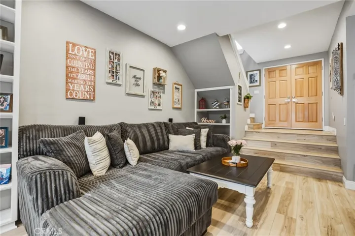 4771 Justin Court, Moorpark, California 93021