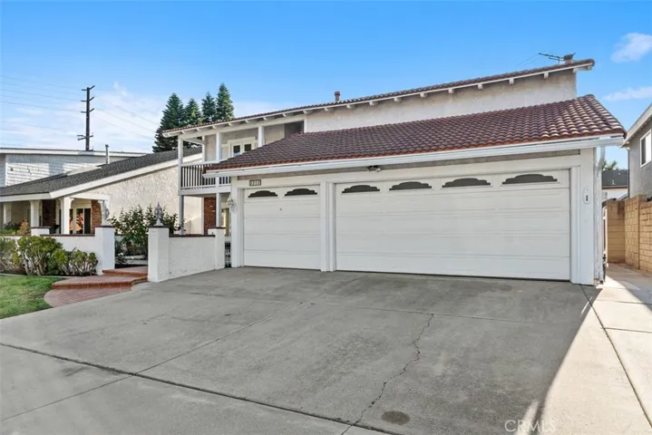 2310 N Linwood, Santa Ana, California 92705