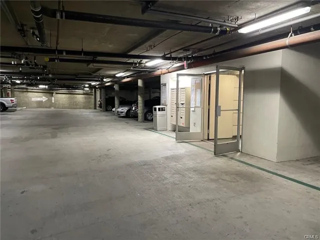 Entrance from parking to Elevator