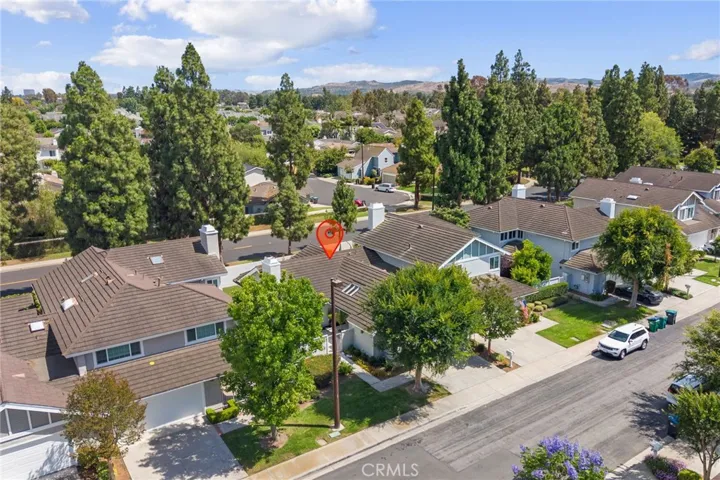 14 Aldergrove, Irvine, California 92604