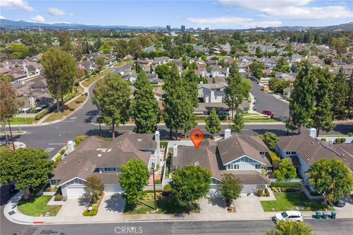 14 Aldergrove, Irvine, California 92604