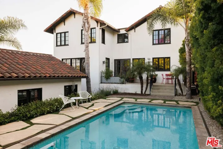 2230 Nottingham Avenue, Los Angeles, California 90027