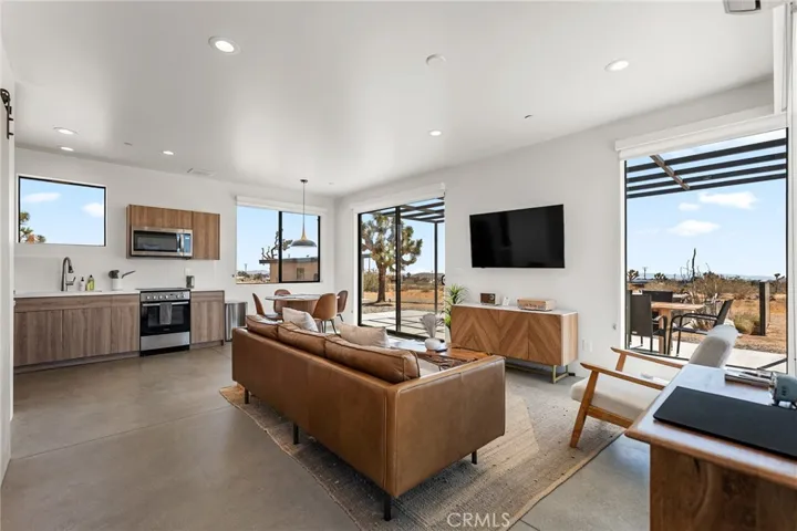 3920 Warren Vista, Yucca Valley, California 92284