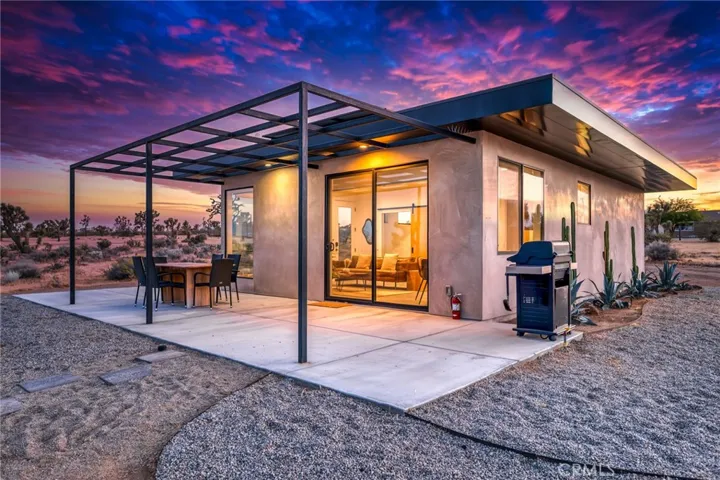 3920 Warren Vista, Yucca Valley, California 92284