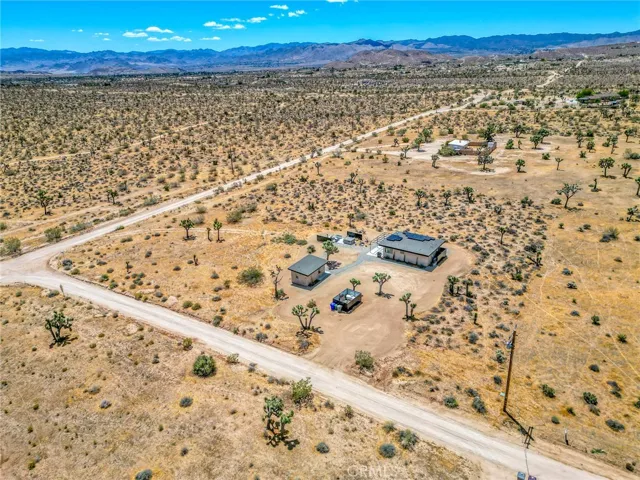 3920 Warren Vista, Yucca Valley, California 92284