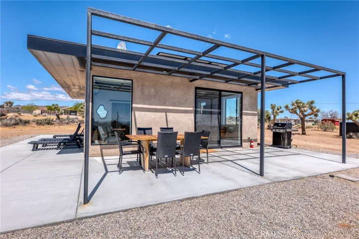 3920 Warren Vista, Yucca Valley, California 92284