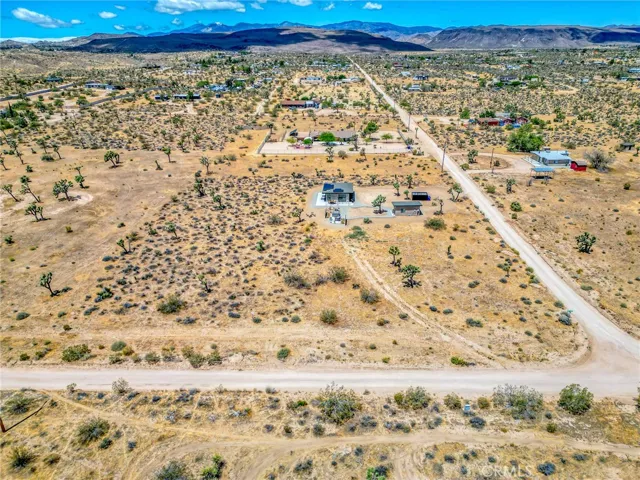 3920 Warren Vista, Yucca Valley, California 92284