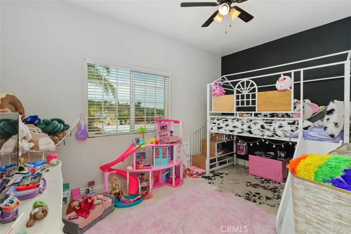 The office/den is currently used as a 4th bedroom.