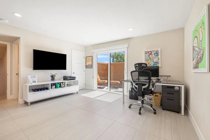 52-web-or-mls-8M4A4297