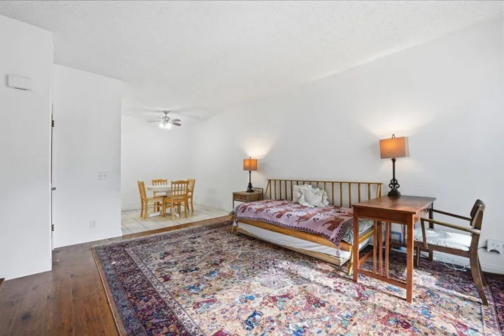 8310 Regents Road 1e, San Diego, California 92122
