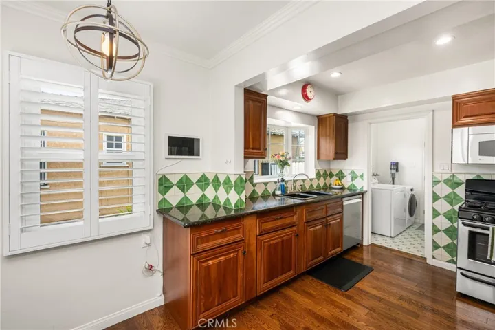3915 Lime, Long Beach, California 90807