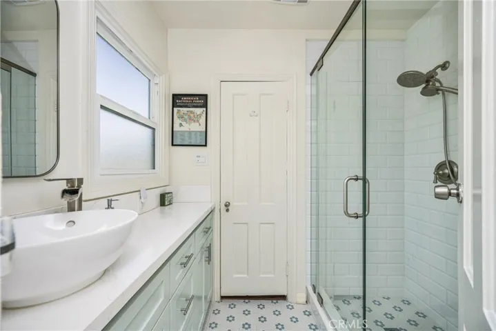 3915 Lime, Long Beach, California 90807