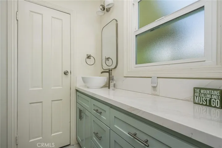 3915 Lime, Long Beach, California 90807