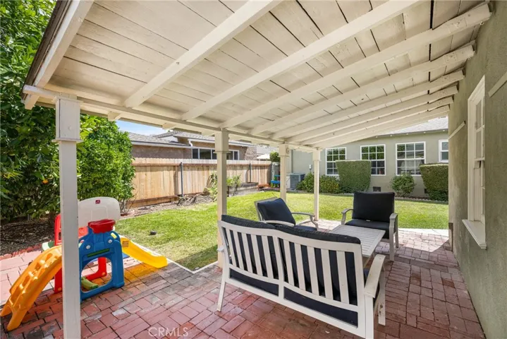3915 Lime, Long Beach, California 90807