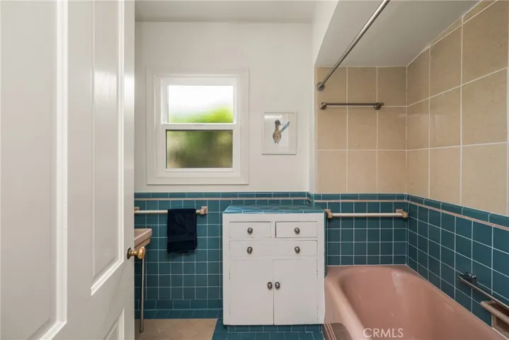 3915 Lime, Long Beach, California 90807