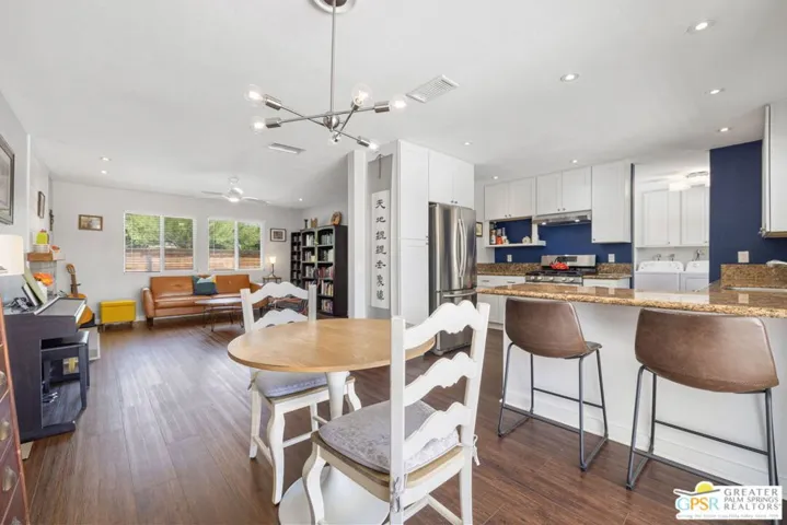 43180 Virginia Avenue, Palm Desert, California 92211