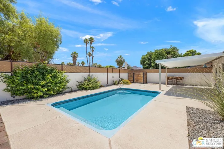 43180 Virginia Avenue, Palm Desert, California 92211