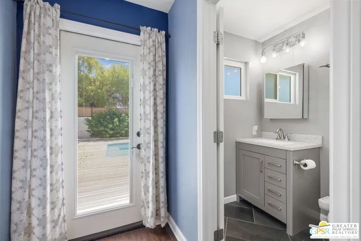 43180 Virginia Avenue, Palm Desert, California 92211