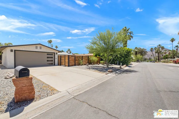 43180 Virginia Avenue, Palm Desert, California 92211