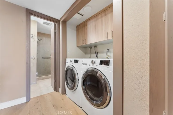 16866 Kingsbury 107, Granada Hills, California 91344