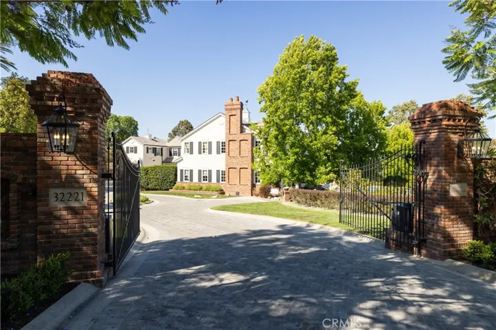 32221 Peppertree, San Juan Capistrano, California 92675