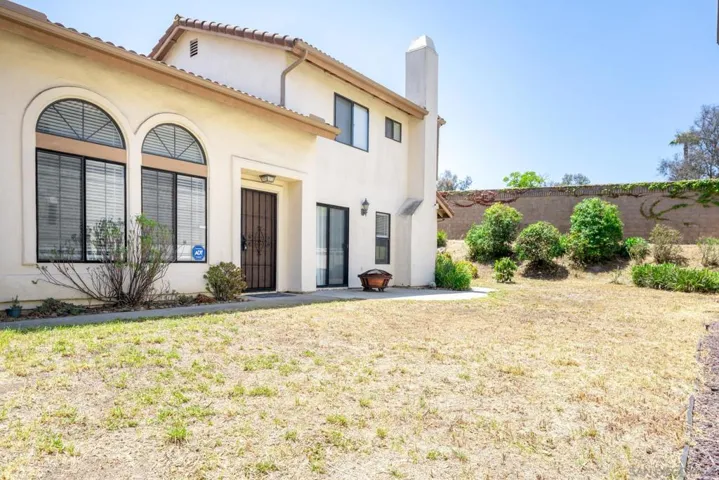 15609 Maturin, San Diego, California 92127