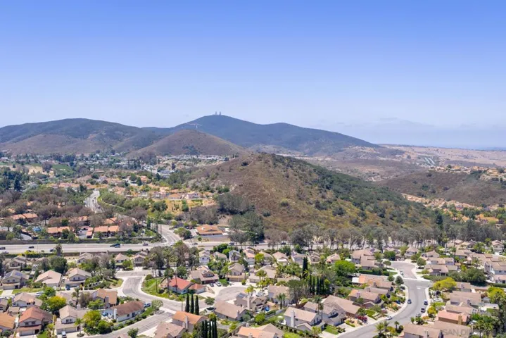 15609 Maturin, San Diego, California 92127