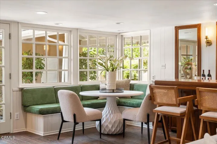 Wet Bar